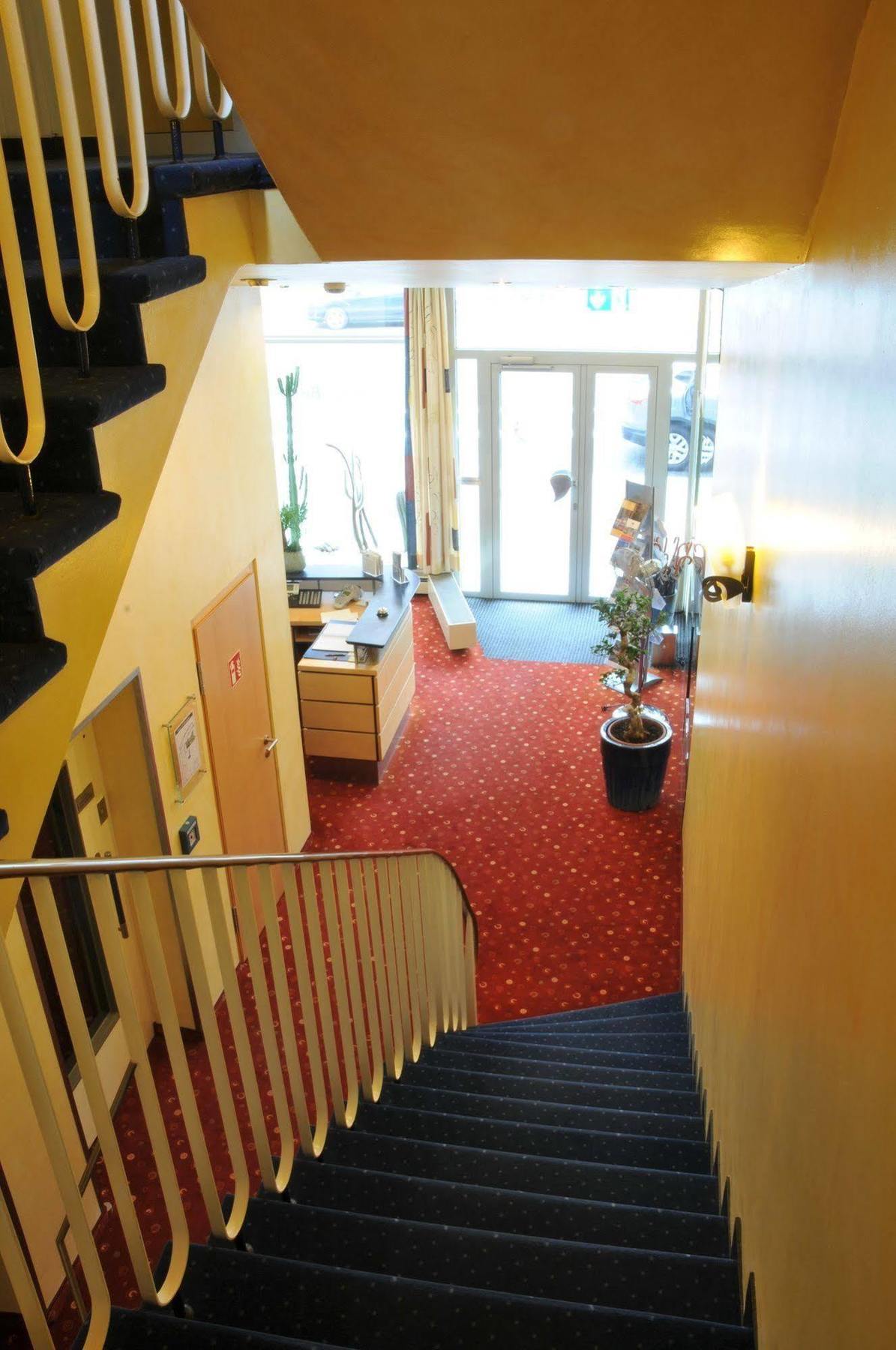 Hotel Benelux Aquisgrán Exterior foto